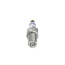 Load image into Gallery viewer, 96334 OE Fine Wire Iridium Spark Plug Bosch Canada