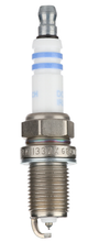 Load image into Gallery viewer, 9664 OE Fine Wire Double Iridium Spark Plug Bosch Canada