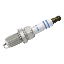 Load image into Gallery viewer, 9735 OE Fine Wire Iridium Spark Plug Bosch Canada