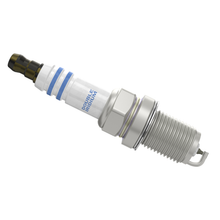 Load image into Gallery viewer, 9735 OE Fine Wire Iridium Spark Plug Bosch Canada