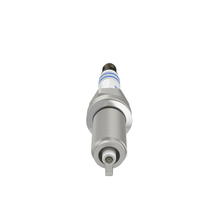Load image into Gallery viewer, 9779 OE Fine Wire Iridium Spark Plug Bosch Canada