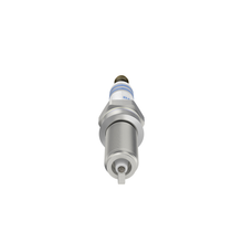 Load image into Gallery viewer, 9780 OE Fine Wire Iridium Spark Plug Bosch Canada