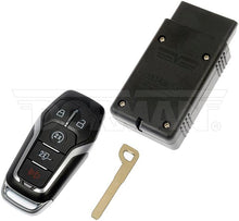 Charger l'image dans la galerie, 99098 Keyless Entry Transmitter Dorman - HELP Canada