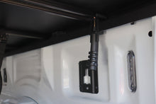 Charger l'image dans la galerie, ACTENT304 Enthuze Tonneau Cover Enthuze Canada