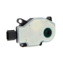 Load image into Gallery viewer, AGA1005 Standard Ignition Grille Shutter Actuator Standard Ignition Canada
