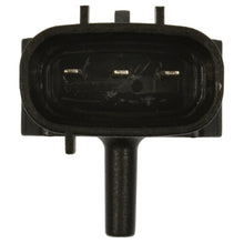 Load image into Gallery viewer, AS121 Standard Import Fuel Tank Pressure Sensor Standard Import Canada