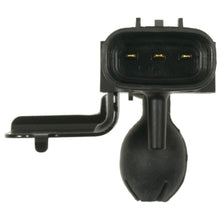Load image into Gallery viewer, AS385 Standard Import Fuel Tank Pressure Sensor Standard Import Canada