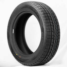 Charger l'image dans la galerie, 1931248355 235/65R18 Gladiator Armor 4S 106H Gladiator Tires Canada