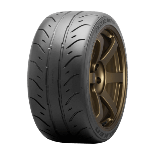 28673231 315/30ZR18 Falken Azenis RT660 98W Falken Tires Canada