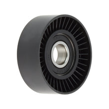 Load image into Gallery viewer, B40202 Accessory Drive Belt Kit Cloyes Canada