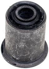 Charger l'image dans la galerie, 533-557 Suspension Control Arm Bushing Dorman - OE Solutions Canada