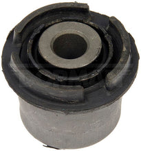 Charger l'image dans la galerie, 533-658 Suspension Control Arm Bushing Dorman - OE Solutions Canada