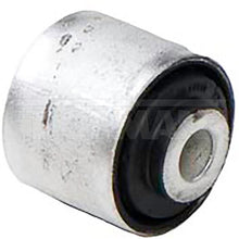 Charger l'image dans la galerie, 533-670 Suspension Control Arm Bushing Dorman - OE Solutions Canada