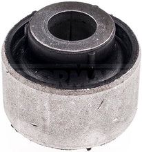 Charger l'image dans la galerie, 533-679 Suspension Control Arm Bushing Dorman - OE Solutions Canada