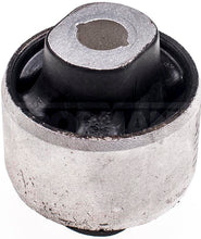 Charger l'image dans la galerie, 533-680 Suspension Control Arm Bushing Dorman - OE Solutions Canada
