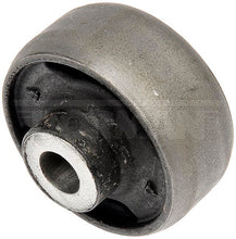 Charger l'image dans la galerie, 533-689 Suspension Control Arm Bushing Dorman - OE Solutions Canada