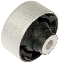 Charger l'image dans la galerie, 533-723 Suspension Control Arm Bushing Dorman - OE Solutions Canada