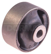 Charger l'image dans la galerie, 533-735 Suspension Control Arm Bushing Dorman - OE Solutions Canada