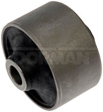 Charger l'image dans la galerie, 533-764 Suspension Control Arm Bushing Dorman - OE Solutions Canada