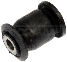 Charger l'image dans la galerie, 533-797 Suspension Control Arm Bushing Dorman - OE Solutions Canada