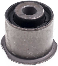 Charger l'image dans la galerie, 533-913 Suspension Control Arm Bushing Dorman - OE Solutions Canada