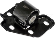 Charger l'image dans la galerie, 533-951 Suspension Control Arm Bushing Dorman - OE Solutions Canada