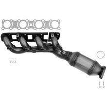 Load image into Gallery viewer, 14651 Catalytic Converter with Integrated Exhaust Manifold Walker Exhaust Canada
