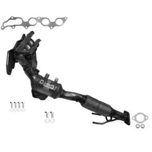 Load image into Gallery viewer, 14731 Catalytic Converter with Integrated Exhaust Manifold Walker Exhaust Canada