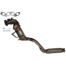 Load image into Gallery viewer, 14772 Catalytic Converter with Integrated Exhaust Manifold Walker Exhaust Canada