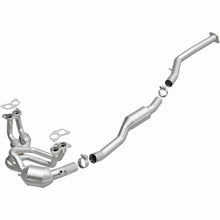 Load image into Gallery viewer, 14876 Catalytic Converter with Integrated Exhaust Manifold Walker Exhaust Canada