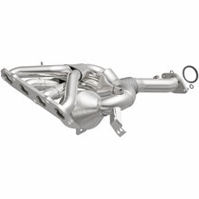 Charger l'image dans la galerie, 14877 Catalytic Converter with Integrated Exhaust Manifold Walker Exhaust Canada