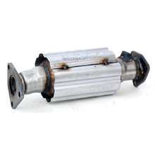 Load image into Gallery viewer, 16128 Catalytic Converter Walker Exhaust Canada