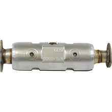 Load image into Gallery viewer, 16323 Catalytic Converter Walker Exhaust Canada