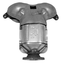Charger l'image dans la galerie, 16472 Catalytic Converter with Integrated Exhaust Manifold Walker Exhaust Canada