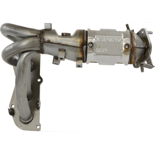 16498 Catalytic Converter with Integrated Exhaust Manifold Walker Exhaust Canada