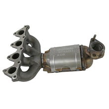 Load image into Gallery viewer, 16514 Catalytic Converter with Integrated Exhaust Manifold Walker Exhaust Canada