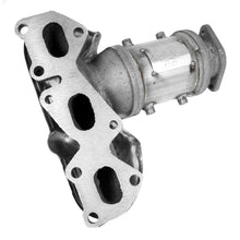 Charger l'image dans la galerie, 16527 Catalytic Converter with Integrated Exhaust Manifold Walker Exhaust Canada