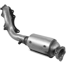 Load image into Gallery viewer, 16632 Catalytic Converter with Integrated Exhaust Manifold Walker Exhaust Canada