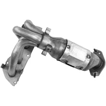 Load image into Gallery viewer, 16636 Catalytic Converter with Integrated Exhaust Manifold Walker Exhaust Canada