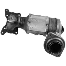 Load image into Gallery viewer, 16766 Catalytic Converter Walker Exhaust Canada