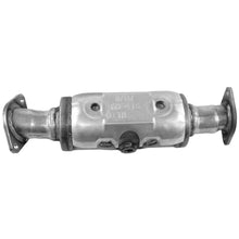 Load image into Gallery viewer, 16781 Catalytic Converter Walker Exhaust Canada
