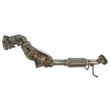 Load image into Gallery viewer, 16861 Catalytic Converter with Integrated Exhaust Manifold Walker Exhaust Canada