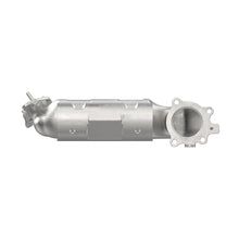 Load image into Gallery viewer, 16946 Catalytic Converter with Integrated Exhaust Manifold Walker Exhaust Canada