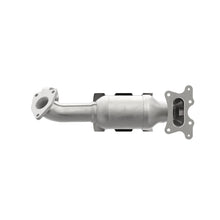 Load image into Gallery viewer, 16957 Catalytic Converter with Integrated Exhaust Manifold Walker Exhaust Canada