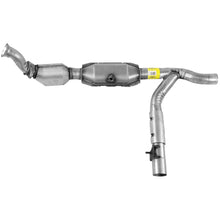 Load image into Gallery viewer, 54407 Catalytic Converter Walker Exhaust Canada