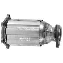 Charger l'image dans la galerie, 81753 Catalytic Converter Walker Exhaust Canada