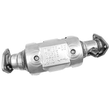 Load image into Gallery viewer, 82599 Catalytic Converter Walker Exhaust Canada