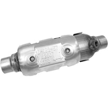 Load image into Gallery viewer, 82607 Catalytic Converter Walker Exhaust Canada