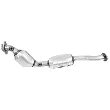 Load image into Gallery viewer, 82699 Catalytic Converter Walker Exhaust Canada