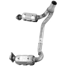 Load image into Gallery viewer, 83483 Catalytic Converter Walker Exhaust Canada